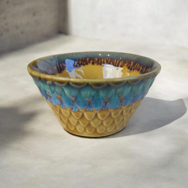 peacock pattern glazed bowl